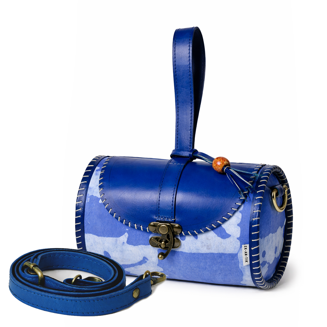 The Everyday Barrel Bag - Image 3